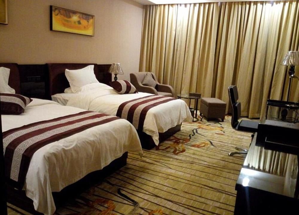 Liang Fan Holiday Inn Guangzhou Exterior photo